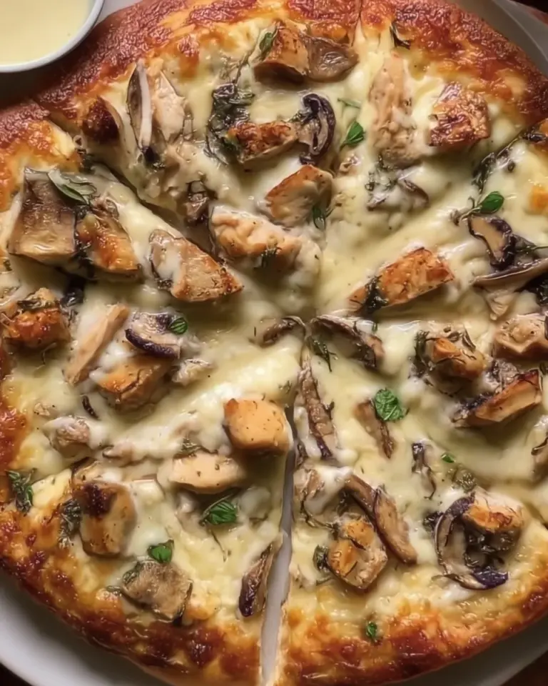 Chicken & mushroom Alfredo pizza